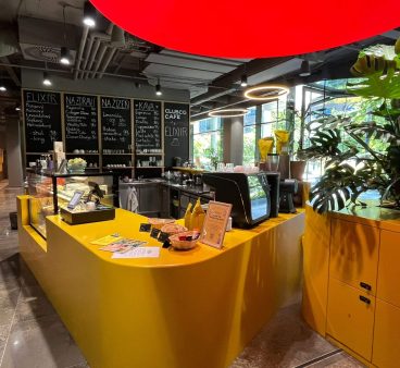 Vlněna is the ideal environment for a longevity bar, says café owner and coach