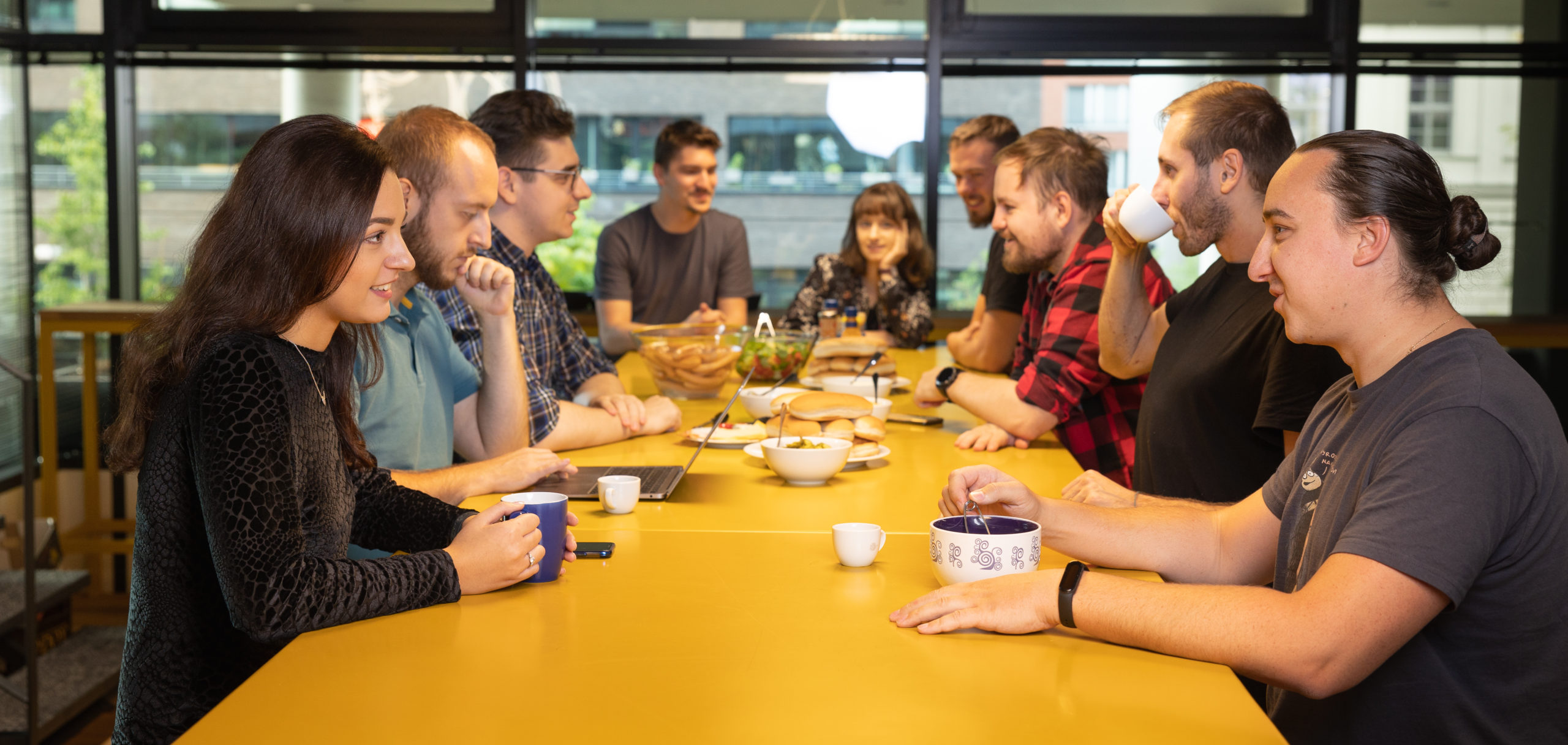 Vacuumlabs učí lidi na kreditky i banky na krypto