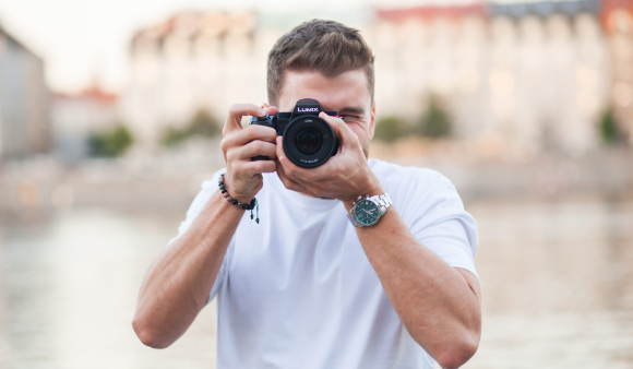 Raději dlouhodobost než trendy. Autenticita je to jediné, co tě odliší od ostatních, říká tvůrce obsahu